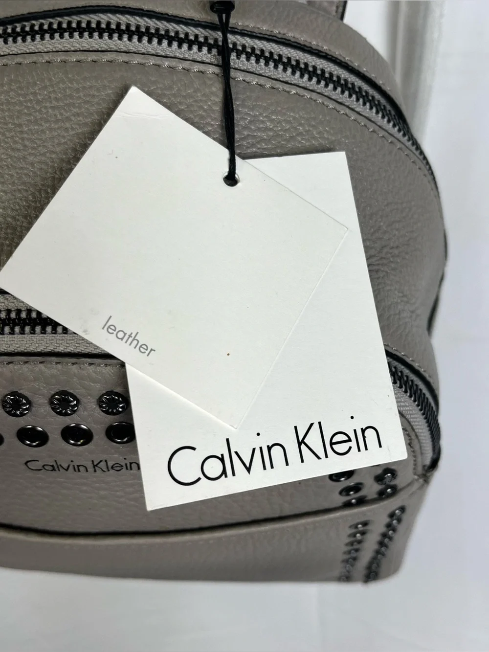 SMALL CALVIN KLEIN LIGHT GRAY GENUINE LEATHER BACKPACK ADJUSTABLE STRAPS NEW